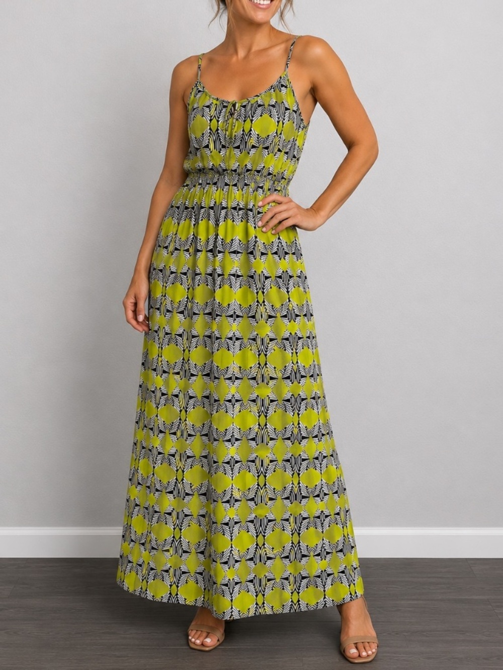 NEW WITH TAGS Vince Camuto Maze Maxi Dress Size Small